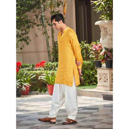 Bohame Nireka - Chikankari Kurta (Set of 2)