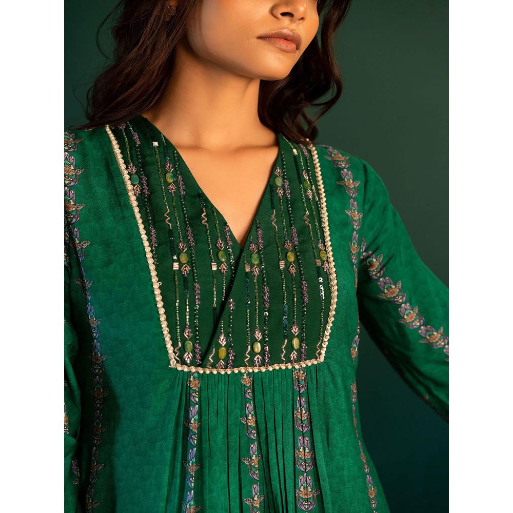 17 : 17 by Simmi Saboo Green Evil Eye Print Overlap Kurta (Set of 2)