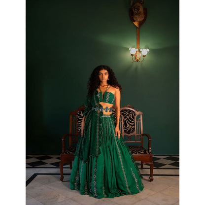 17 : 17 by Simmi Saboo Evil Eye Bralette Skirt, Dupatta & Cheeta Highlighting Belt (Set of 4)