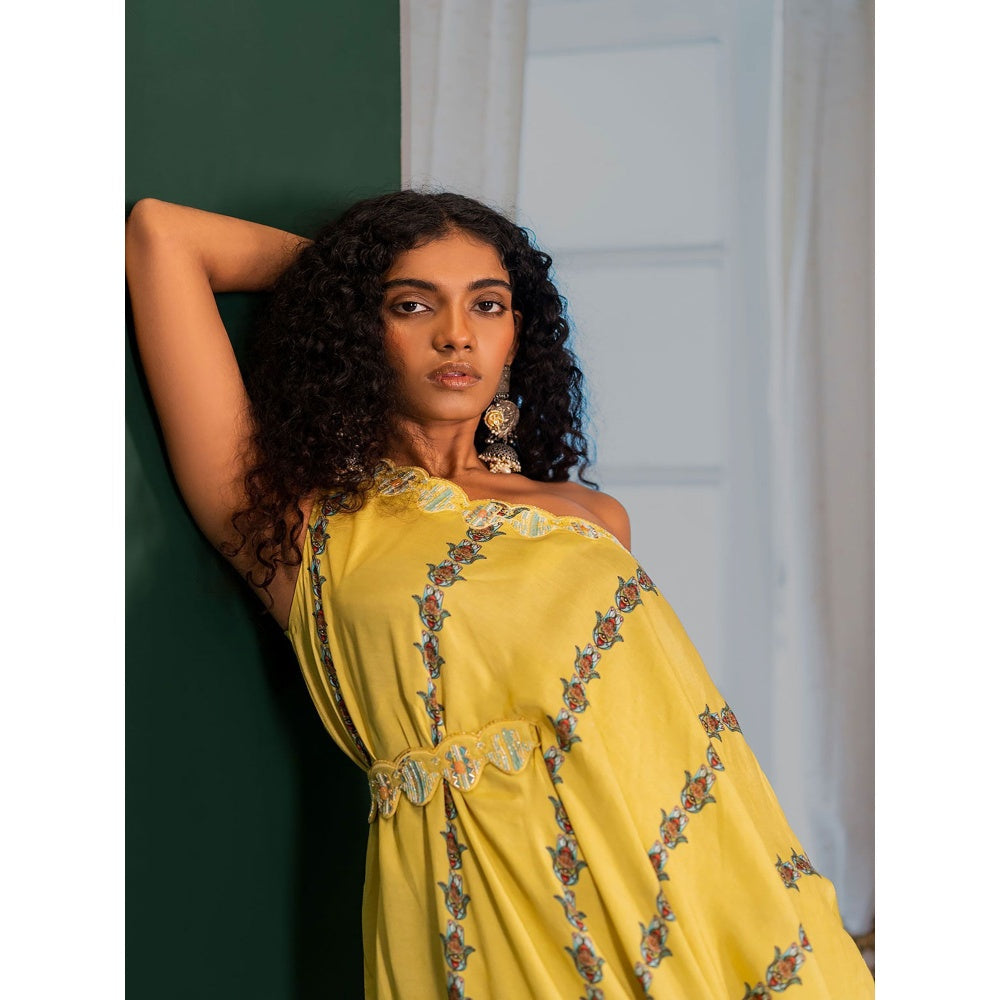17 : 17 by Simmi Saboo Yellow Evil Eye One Shoulder Asymmetric Cut Dress & Belt (Set of 2)