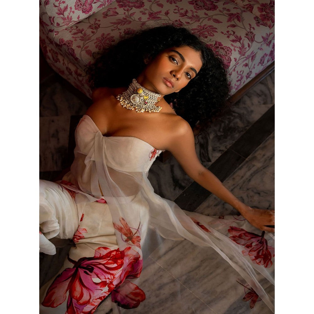 17 : 17 by Simmi Saboo Off White Dragon Fly Tube Knot Flap Slit Kurta with Palazzo (Set of 2)