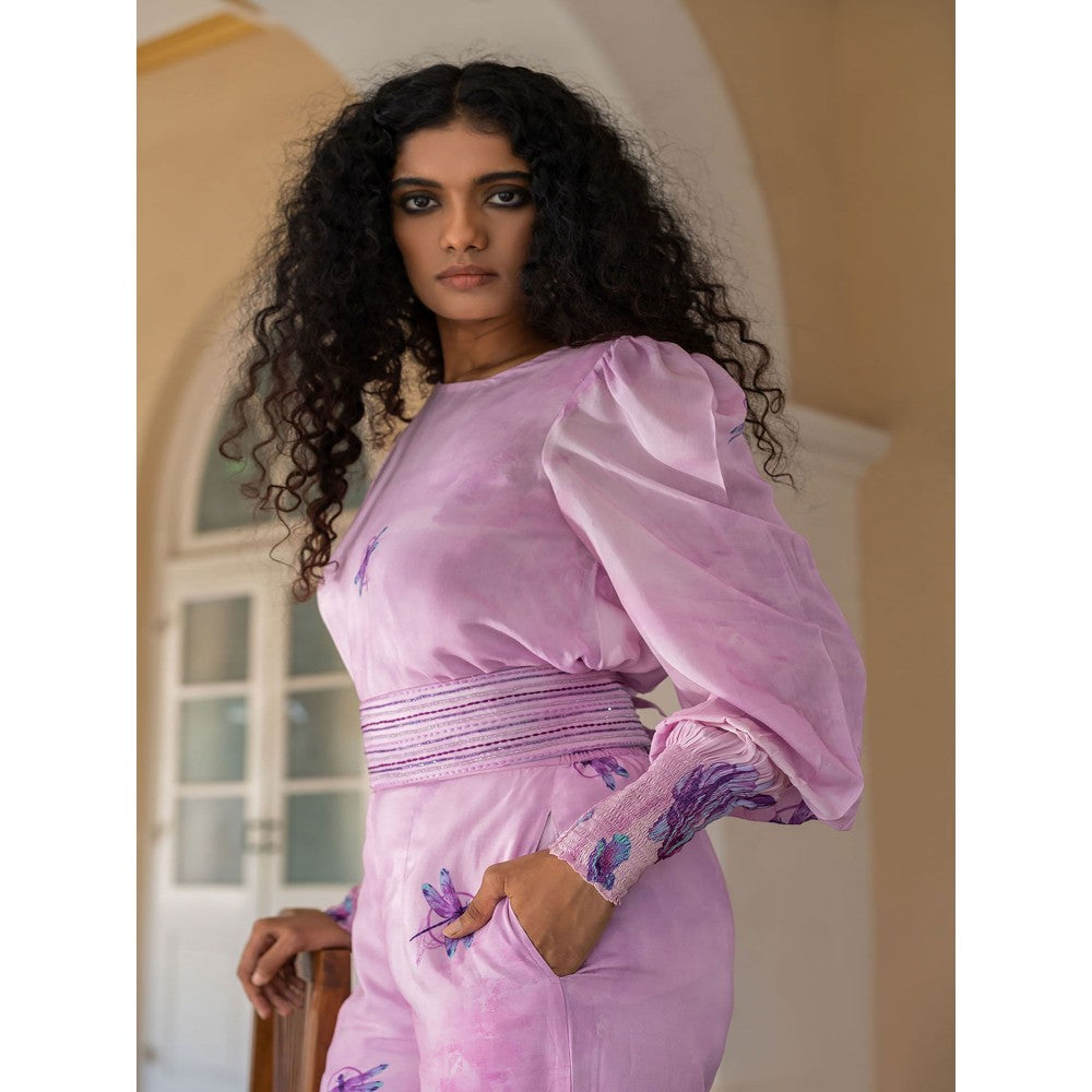17 : 17 by Simmi Saboo Lilac Scrunch Sleeves Top with Pants & Embroidered Belt (Set of 3)