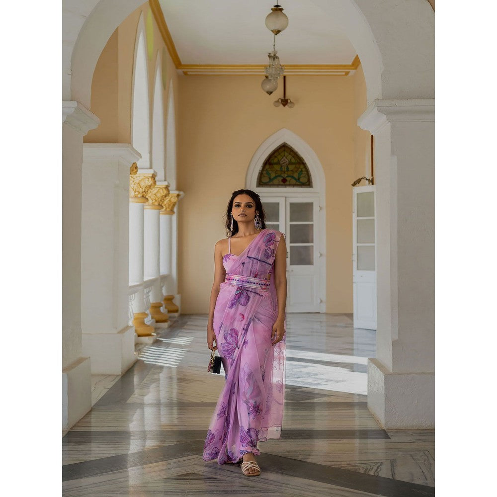 17 : 17 by Simmi Saboo Lilac Dragonfly Saree with Embroidered Belt & Stitched Blouse