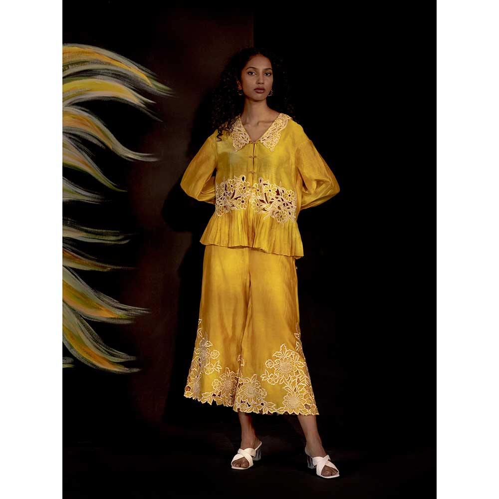 CHANDRIMA Yellow Tie-Dye Pleated Shirt