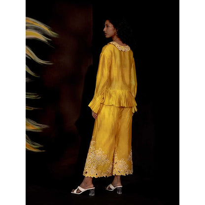 CHANDRIMA Yellow Tie-Dye Pleated Shirt