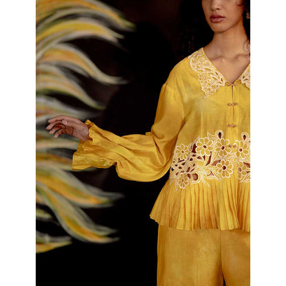 CHANDRIMA Yellow Tie-Dye Pleated Shirt