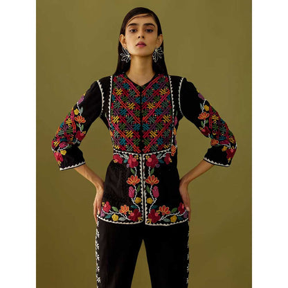 CHANDRIMA Black Yoke Detail Embroidered Jacket