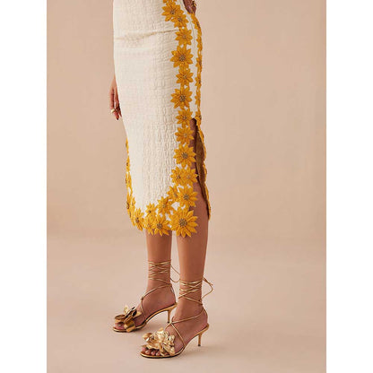 CHANDRIMA Ivory Quilted Sunflower Midi Skirt