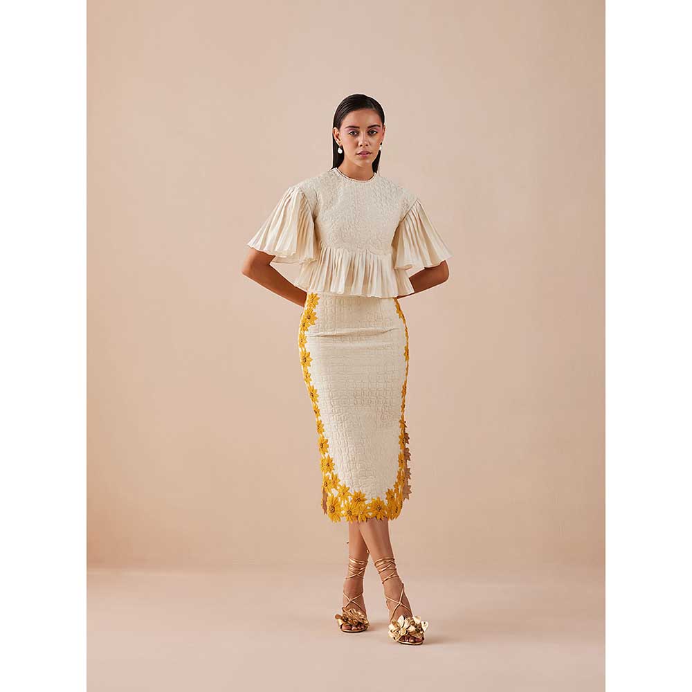 CHANDRIMA Ivory Quilted And Pleated Top