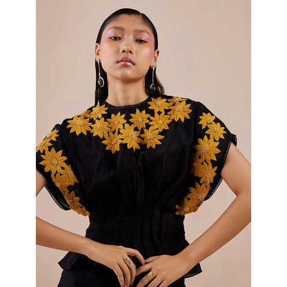 CHANDRIMA Black Sunflower Applique Pleated Top