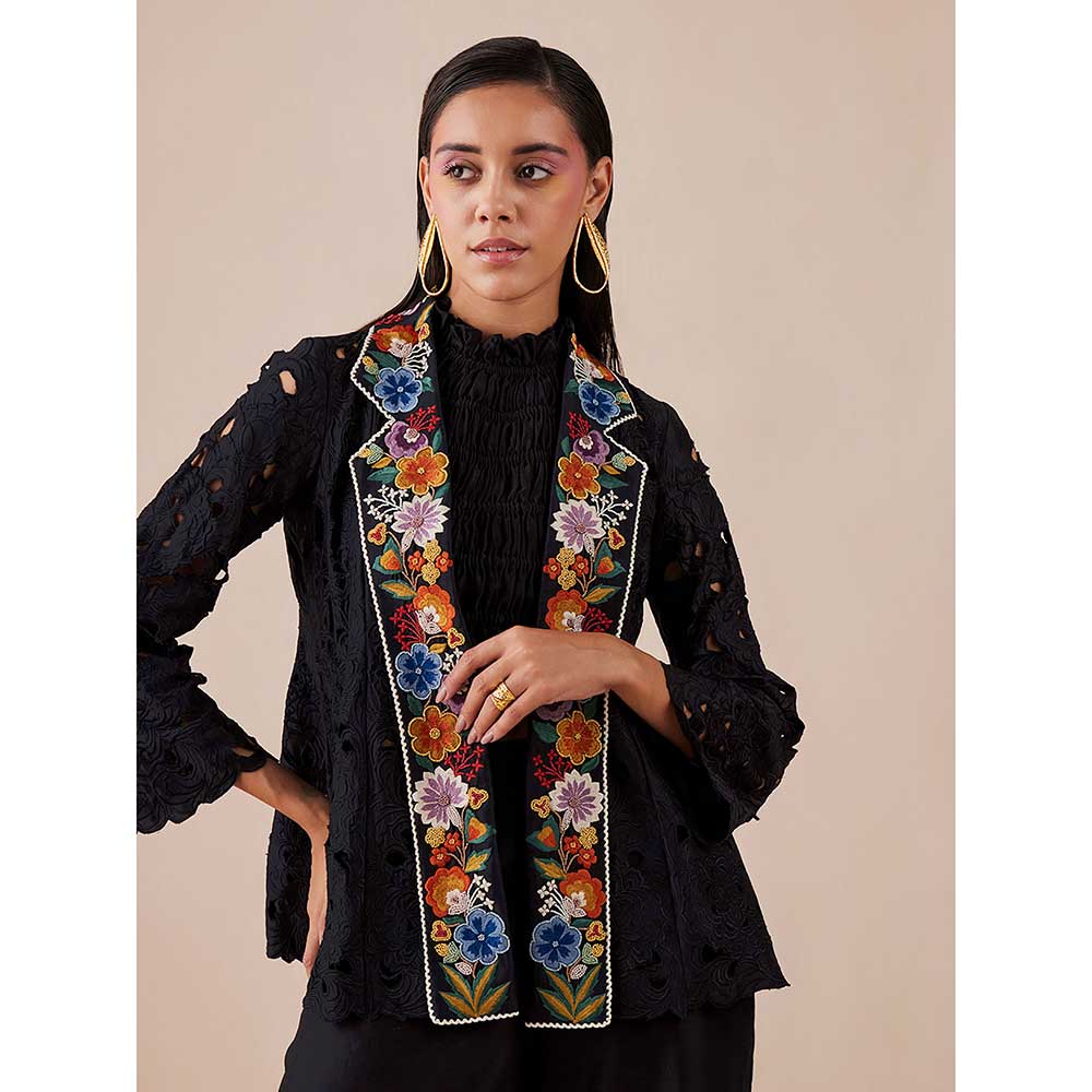 CHANDRIMA Black Collar Detail Cutwork Jacket