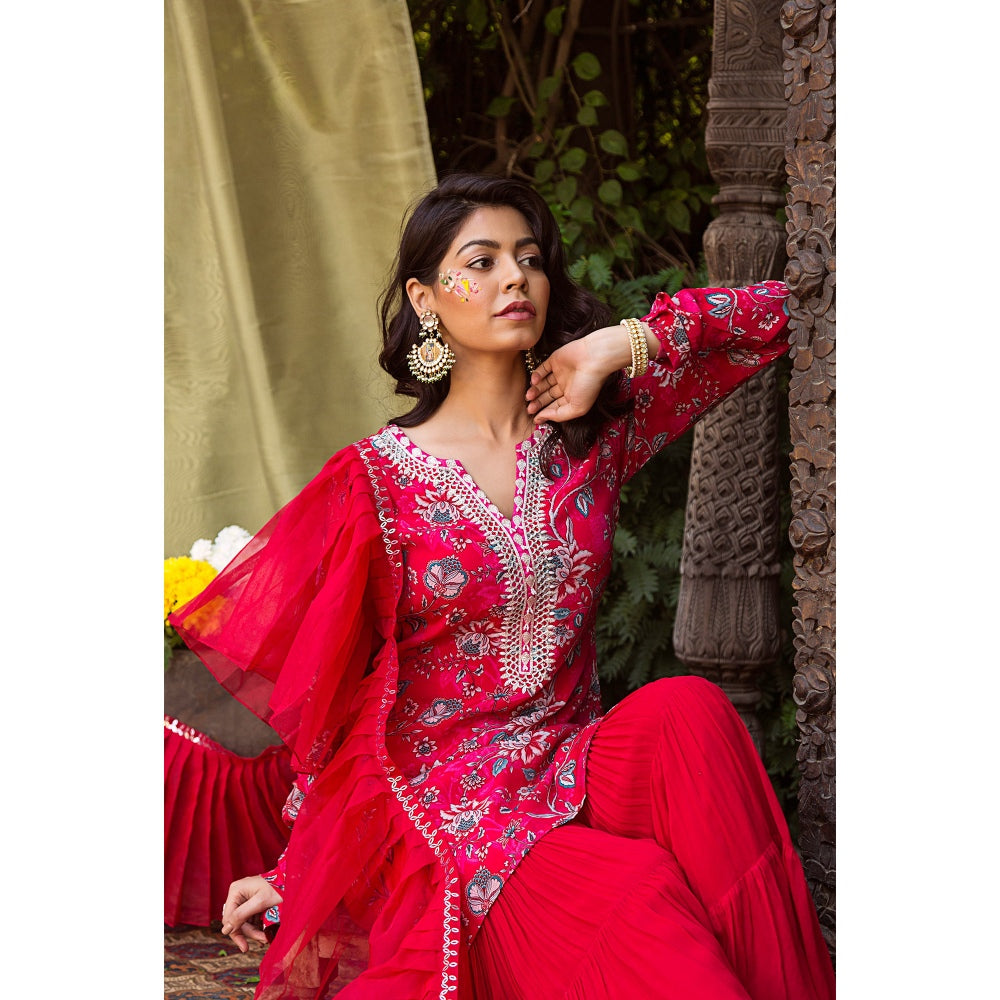 Chhavvi Aggarwal Red Print Kurta With Sharara And Dupatta (Set of 3)