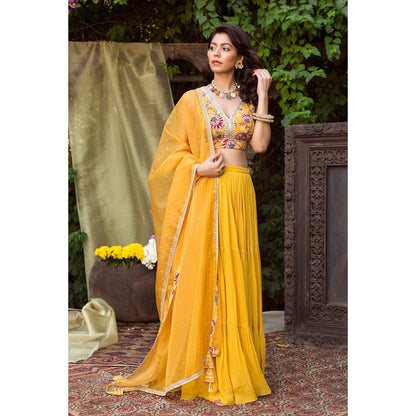 Chhavvi Aggarwal Yellow Lehenga (Set of 3)