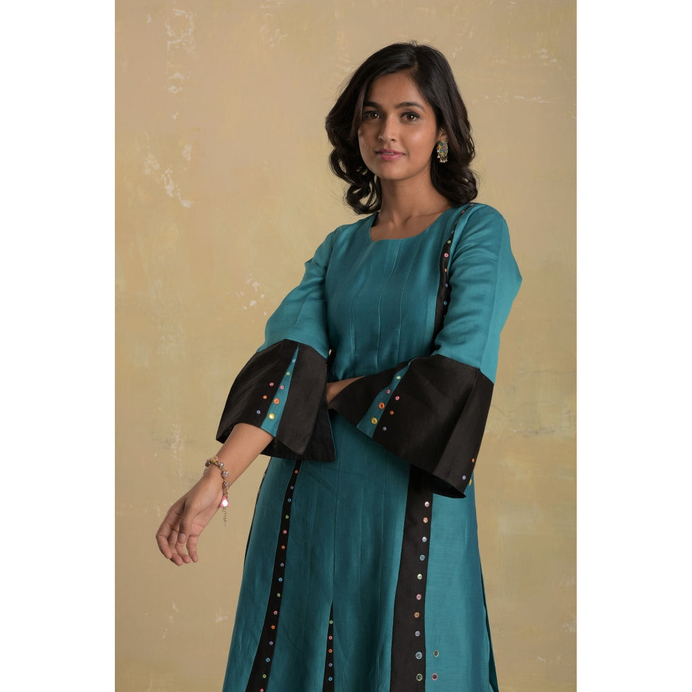 Charkhee Turquoise Panelled Kurta With Pant & Dupatta - (Set of 3)