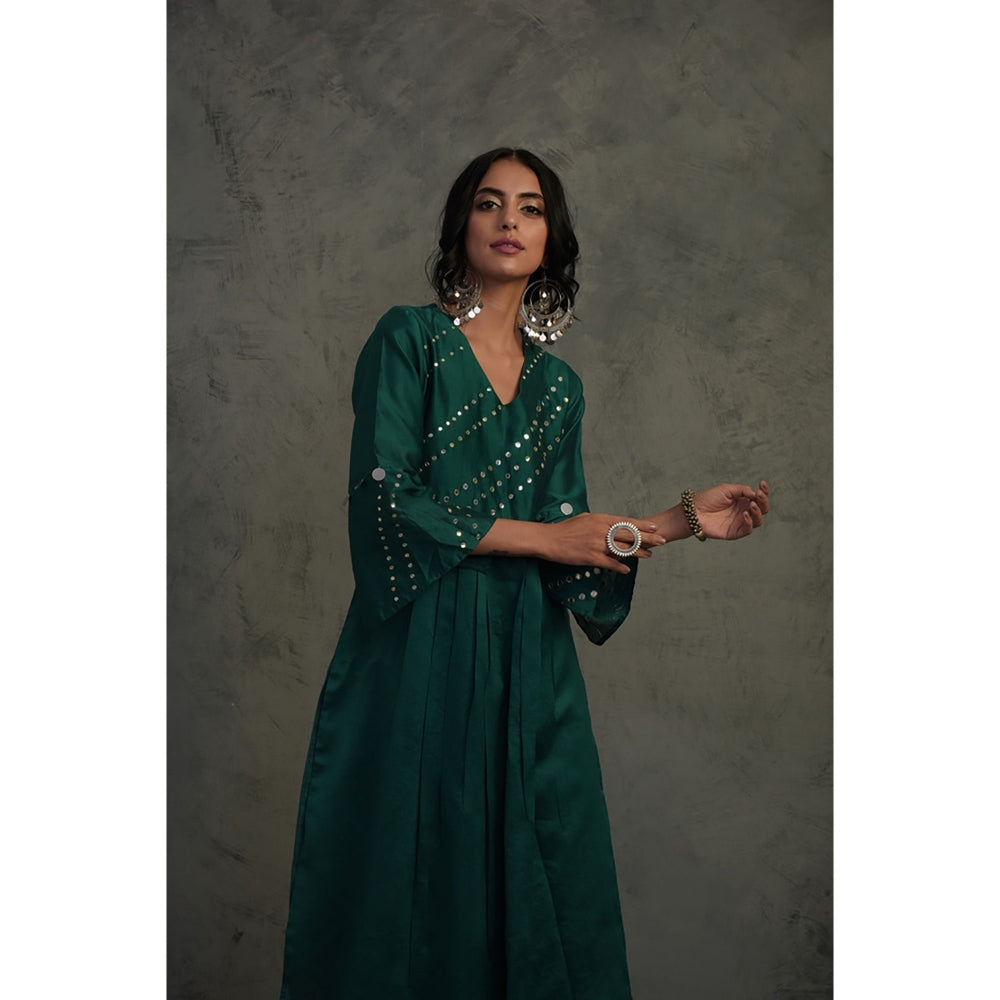 Charkhee Chanderi Flared Sleeve Kurta Set - (Set of 3)
