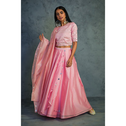 Charkhee Chanderi Lehenga Set - (Set of 3)