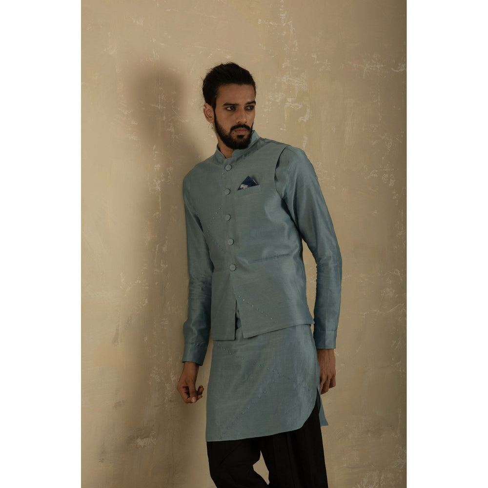 charkhee Men Ice Blue Pathani Kurta with Black Salwar (Set of 2)