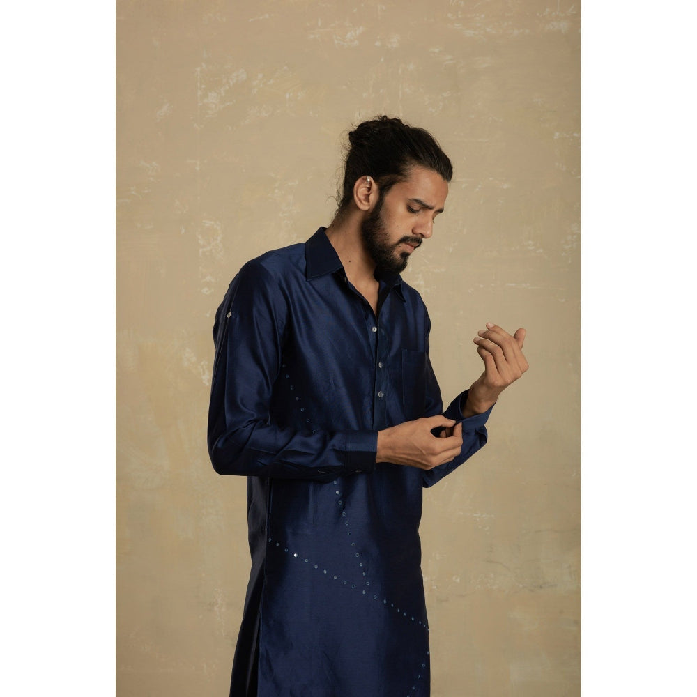 charkhee Men Ink Blue Pathani Kurta with White Salwar (Set of 2)