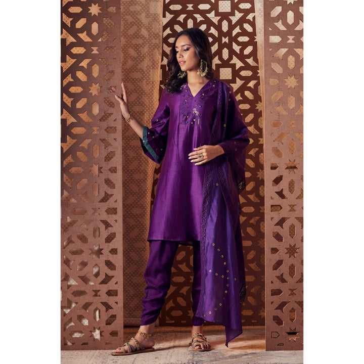 Charkhee Purple Chanderi Bell Sleeves Kurta With Salwar (Set Of 3)