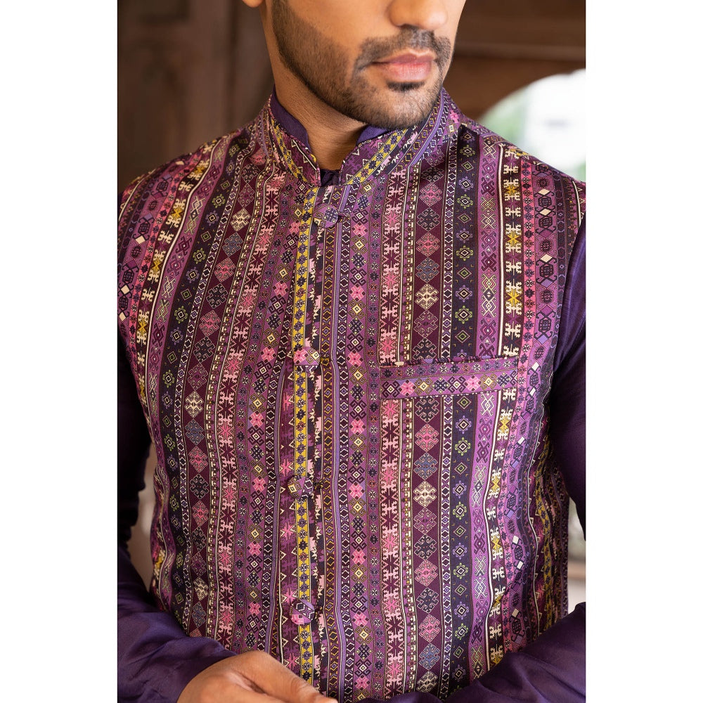 Chhavvi Aggarwal Men Purple Printed Bundi (Set of 3)
