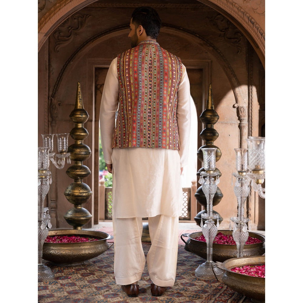 Chhavvi Aggarwal Men Beige Printed Bundi (Set of 3)