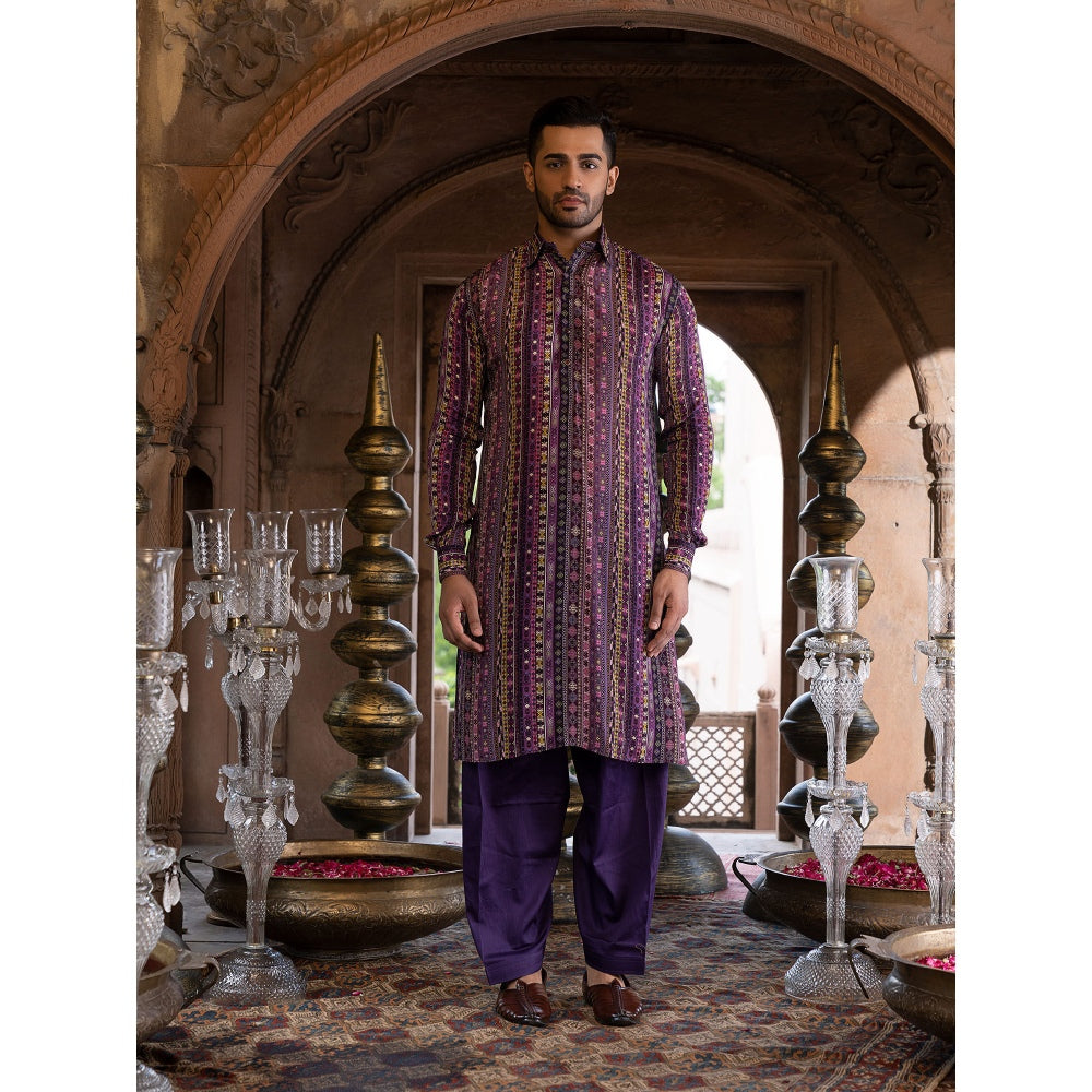Chhavvi Aggarwal Men Purple Printed Kurta (Set of 2)