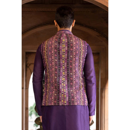 Chhavvi Aggarwal Men Purple Printed Bundi