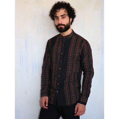 Chidiyaa Black Red Block Printed Shirt