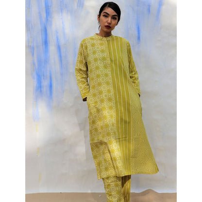 Chidiyaa SKD Parrot Green Handprinted Pure Cotton Kurta (Set of 2)