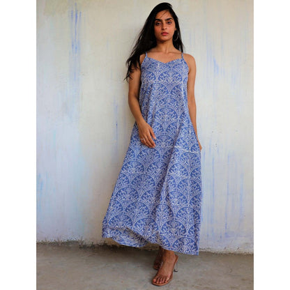 Chidiyaa Yale Blue Sleeveless Printed Cotton Dress