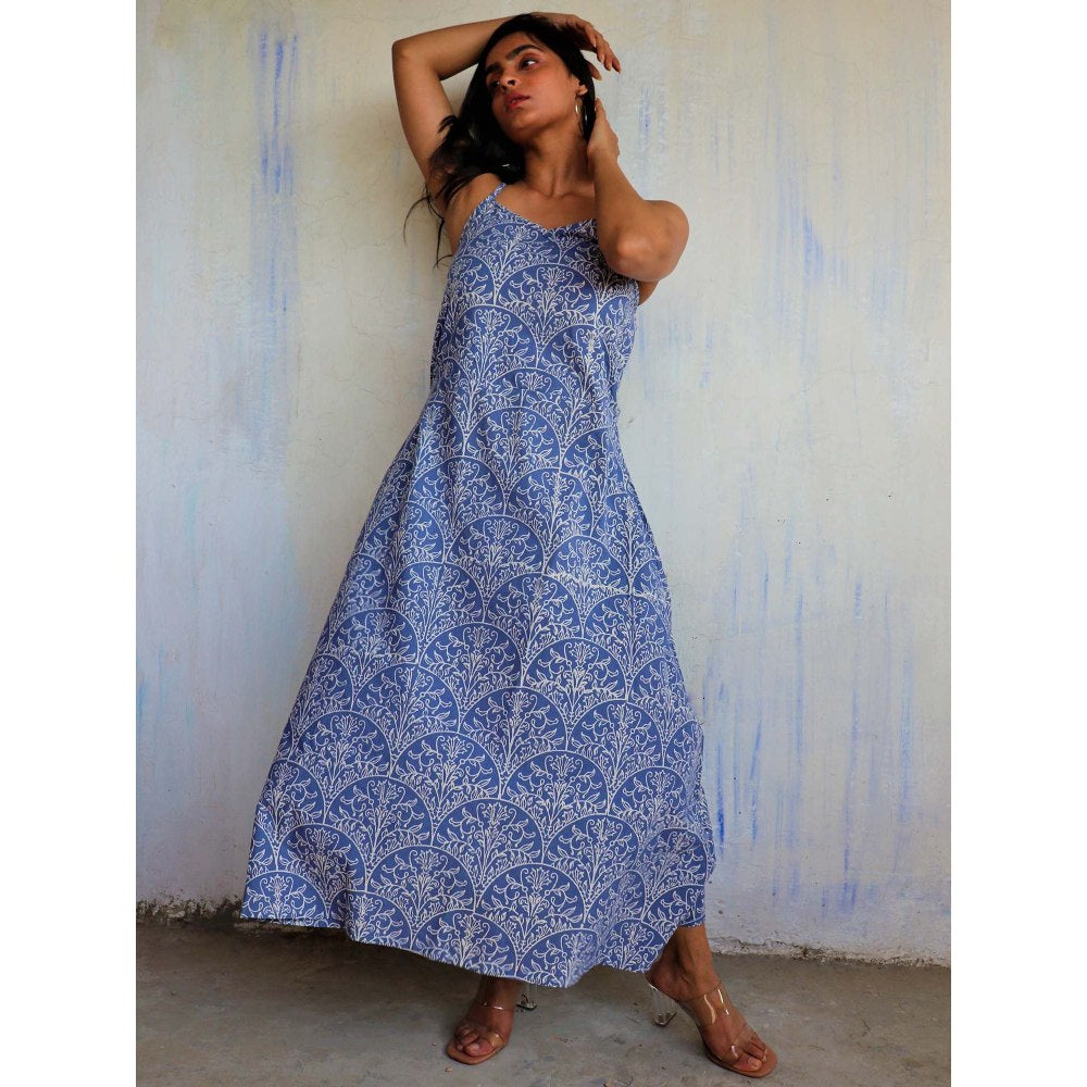 Chidiyaa Yale Blue Sleeveless Printed Cotton Dress