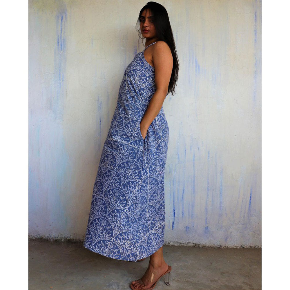 Chidiyaa Yale Blue Sleeveless Printed Cotton Dress