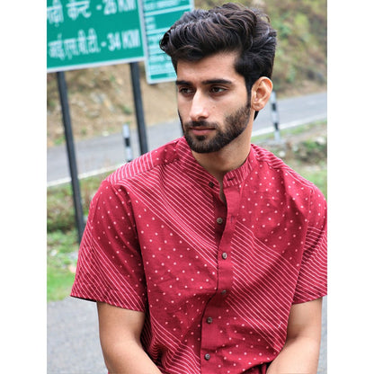 Chidiyaa Maroon Block Printed Cotton Half Sleeved Shirt