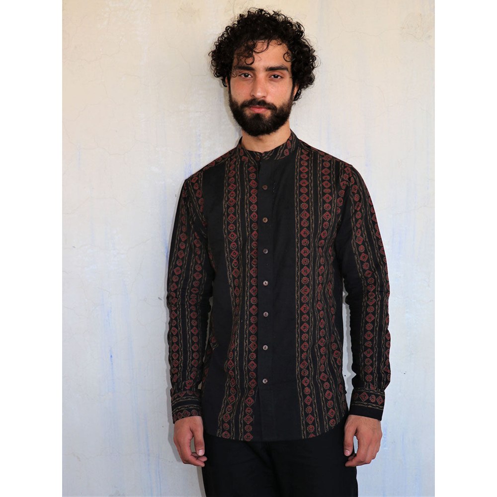 Chidiyaa Black Red Block printed Shirt