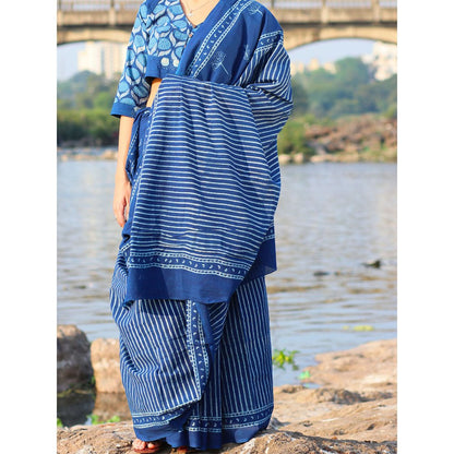 Chidiyaa Baruni Cotton Saree - Akash with Unstitched Blouse