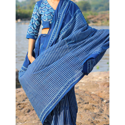 Chidiyaa Baruni Cotton Saree - Akash with Unstitched Blouse