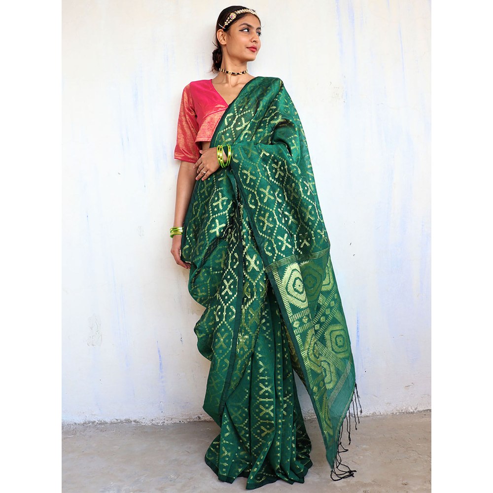 Chidiyaa Jhansi Jamdani Saree Shringaar with Unstitched Blouse