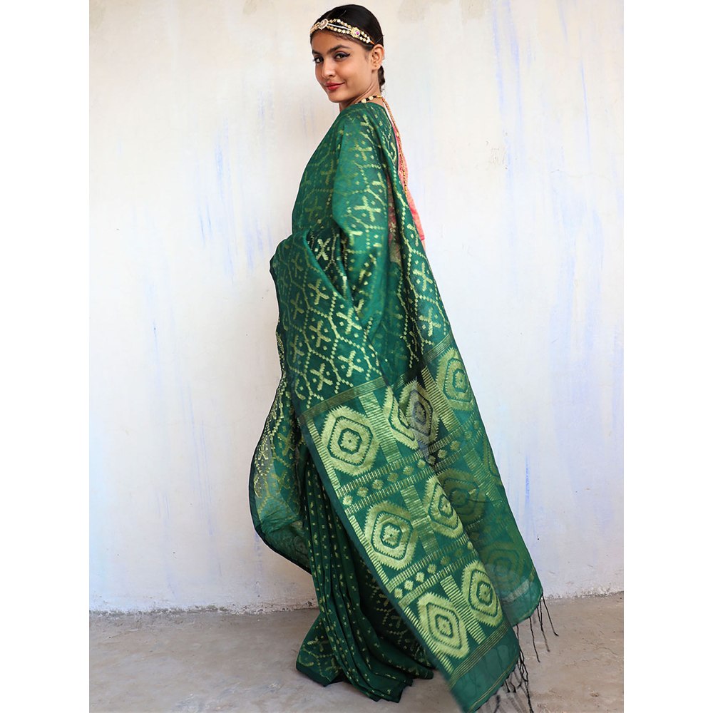 Chidiyaa Jhansi Jamdani Saree Shringaar with Unstitched Blouse