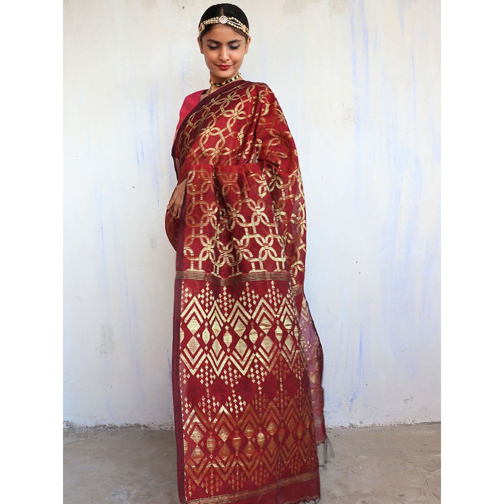Chidiyaa Sindoor Jamdani Saree Shringaar with Unstitched Blouse