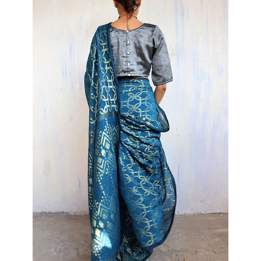 Chidiyaa Alankrita Jamdani Saree Shringaar with Unstitched Blouse
