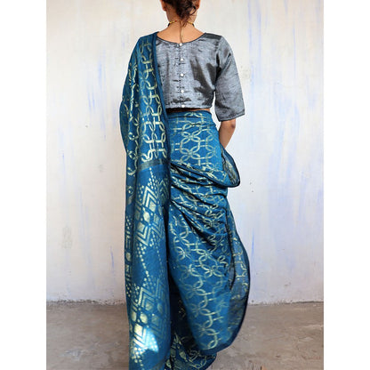Chidiyaa Alankrita Jamdani Saree Shringaar with Unstitched Blouse