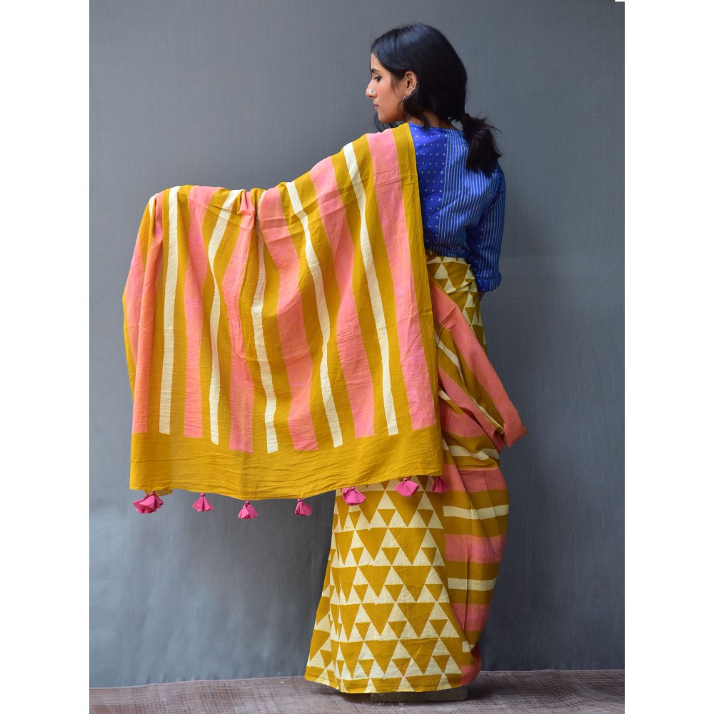 Chidiyaa Rangeen Sunhara Hand Block printed Mulmul Cotton Saree with Unstitched