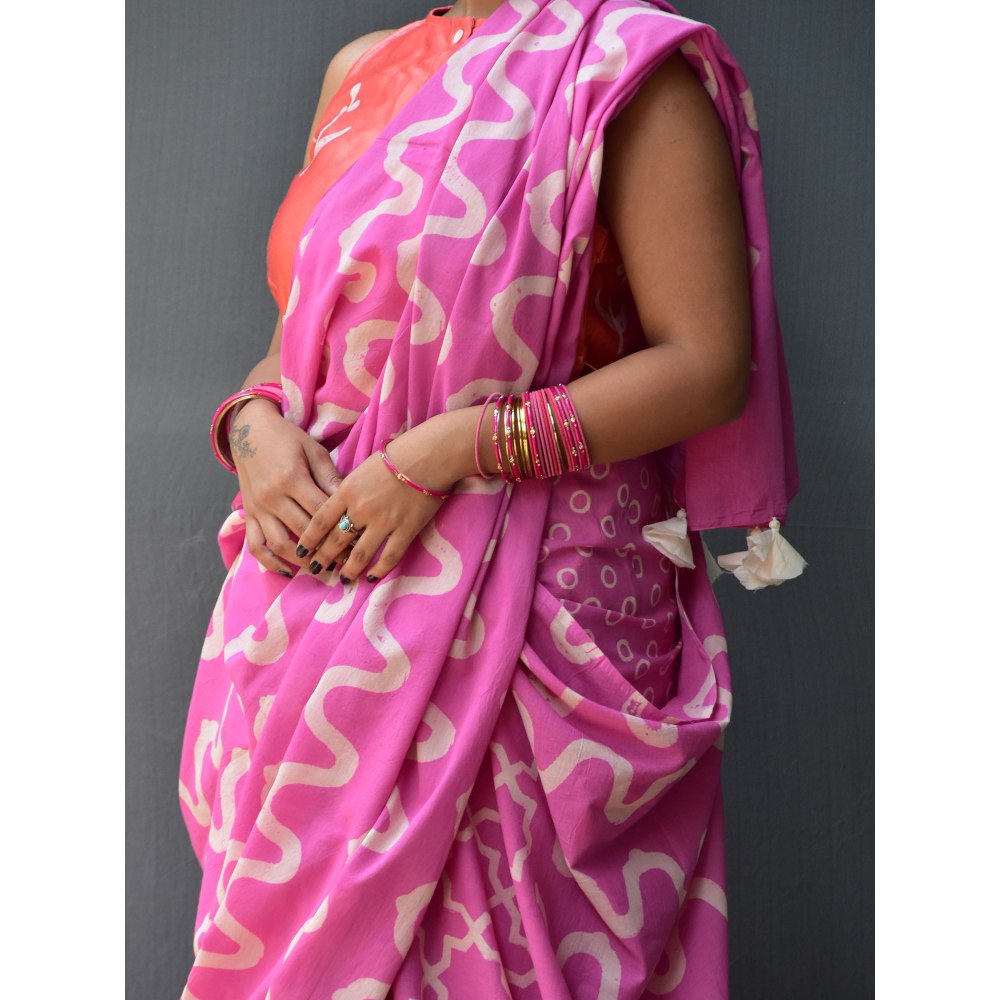 Chidiyaa Rangeen Rosy Hand Block printed Mulmul Cotton Saree with Unstitched