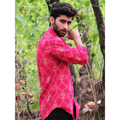 Chidiyaa Rani Pink Block Printed Cotton Shirt