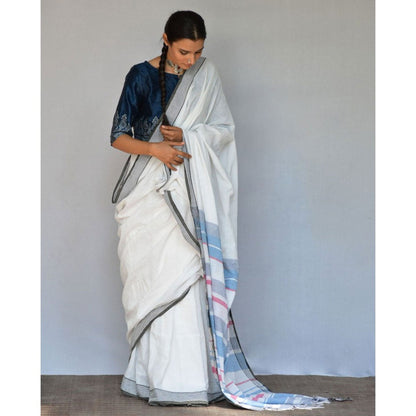 Chidiyaa Calm White Handwoven Cotton Saree with Unstitched Blouse