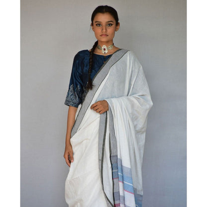 Chidiyaa Calm White Handwoven Cotton Saree with Unstitched Blouse