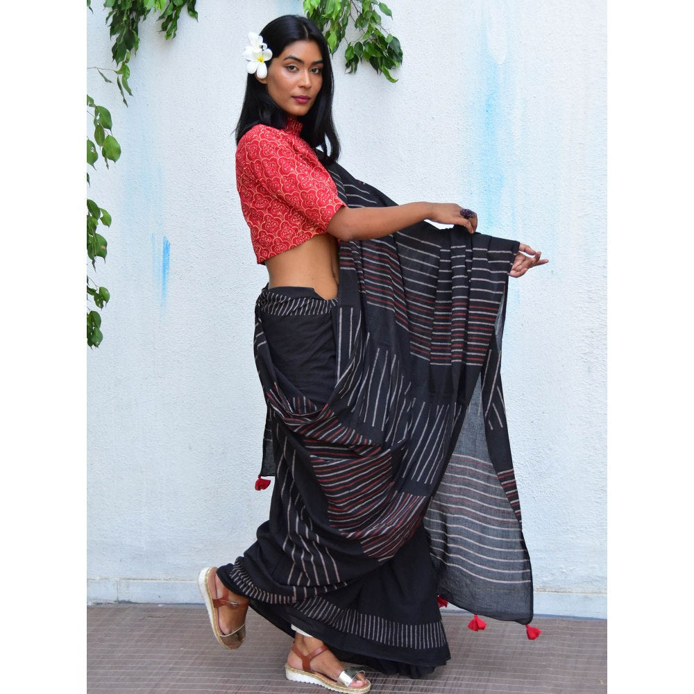 Chidiyaa Vanilla Moon Ruby Radiance Handblock Printed Mulmul Cotton Saree with Unstitched Blouse