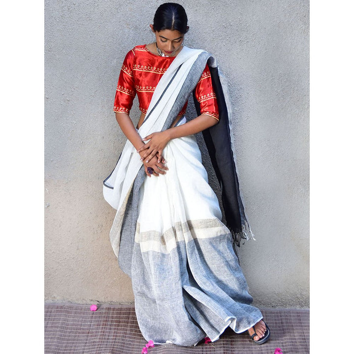 Chidiyaa Stardust Neoma Handwoven Linen Saree with Unstitched Blouse