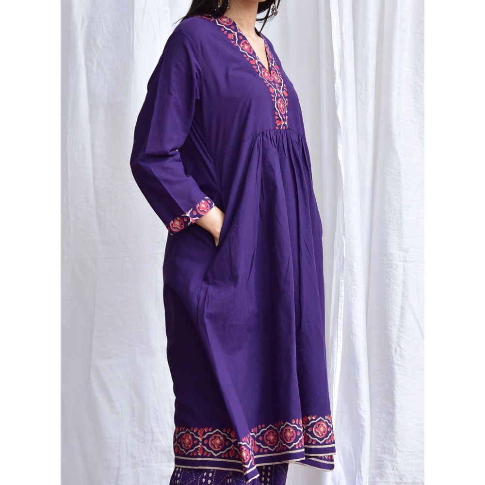 Chidiyaa Smell of Rain Neelam Hand Block Printed Cotton Kurta (Set of 2)