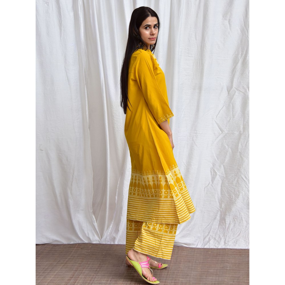 Chidiyaa Smell of Rain Baisakhi Hand Block Printed Cotton Kurta (Set of 2)